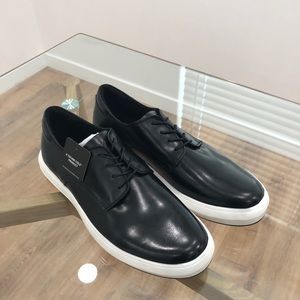 Kenneth Cole Black Sneaker